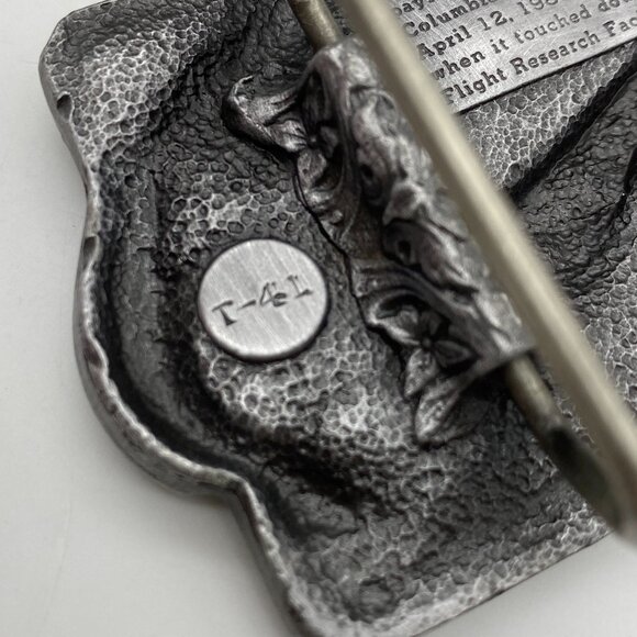 VTG Space Shuttle Columbia Silver belt buckle 1982 USA commemorative - Picture 4 of 7